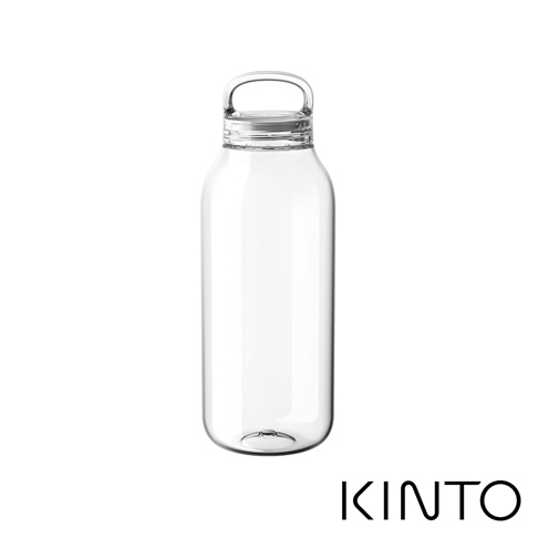 KINTO 輕水瓶，透明塑膠材質，圓柱形瓶身，帶有提把式瓶蓋，容量500ml。
