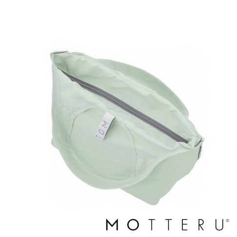 淺綠色輕時尚摺疊保冷可拆托特袋，採用拉鍊開合，側面有品牌標籤。