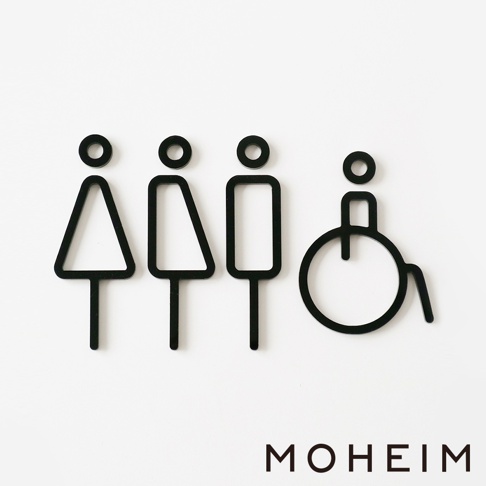 四件式簡約風格廁所標示牌，包含女性、男性、無性別及無障礙人士圖示，黑色鏤空設計，材質應為壓克力或金屬。