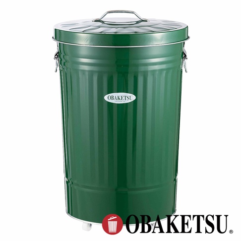 OBAKETSU 品牌手工製作的綠色金屬腳輪垃圾桶，帶有圓頂蓋和提把，以及標誌。