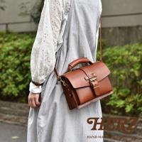 職人手作皮革經典混合風迷你單肩包 CW-13