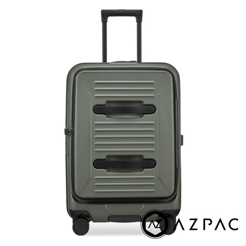 這是一款 AZPAC 品牌的 25 吋前開口煞車行李箱，外觀呈現軍綠色調，正面設計有簡約的橫向溝槽紋理與兩個標有 AZPAC 品牌字樣的橫向飾條，配備伸縮拉桿、頂部把手以及底部的四輪滾輪設計，整體風格簡潔且具備現代商務質感。