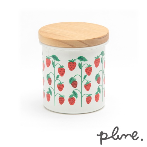白色琺瑯儲物罐，帶有紅色草莓與綠色葉子圖案，搭配圓形淺木色木蓋。