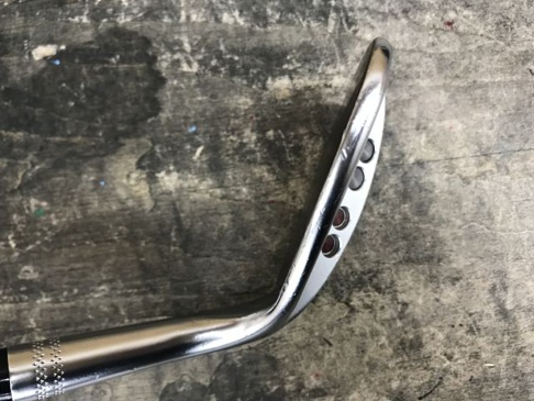 1880084785_3