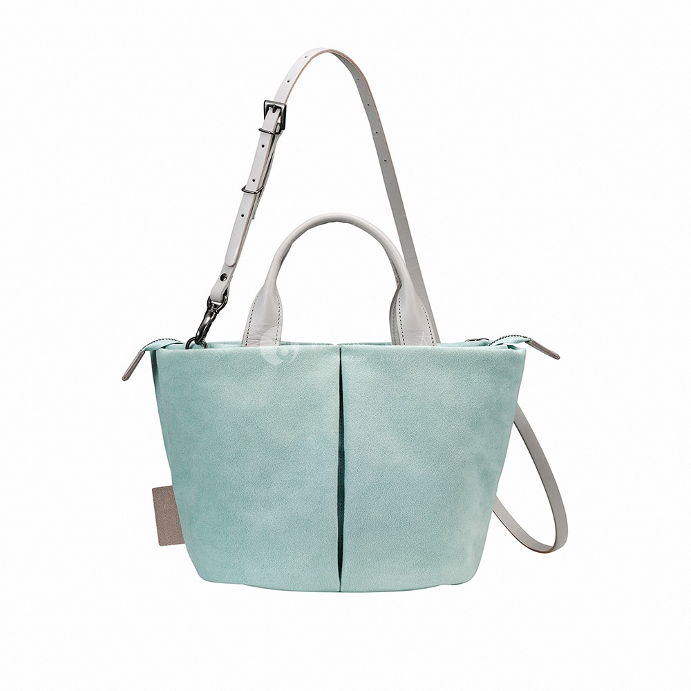 TUTUMU Suede Marche petit 兩用單肩包，淺綠色絨面皮革材質，附有米白色皮革提把和可調式斜背帶。