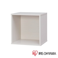 立方體組合收納櫃 CQB-35，淺木紋色，由人造板材製成，開放式設計，可獨立或堆疊使用。