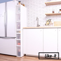 白色廚房夾縫收納櫃，共四層抽屜，透明霧面材質，收納瓶裝醬料、食材及其他小物。