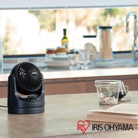 黑色極靜音迷你型空氣循環扇，黑色塑膠機身，可調角度。
