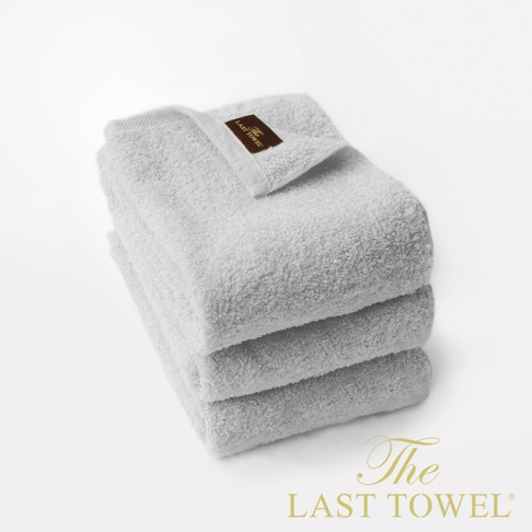 The LAST TOWEL 魔法瞬吸純棉柔毛巾三件組，淺灰色，純棉材質，毛圈蓬鬆，觸感柔軟。