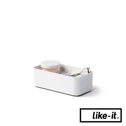 白色手提式雙層化妝品收納箱，內含一個粉餅盒和一個睫毛夾，箱體為光滑的塑料材質，設計簡約。