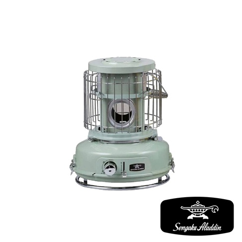 綠色卡式瓦斯暖爐，頂部有圓形出氣口和金屬護網，底部有旋鈕和品牌標誌，整體為金屬材質。