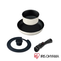 曜石黑鑽石塗層IH不沾鍋具4件組，包含一個湯鍋、一個平底鍋、一個鍋蓋和一個可拆卸把手。鍋具外層為米白色，內層為黑色不沾塗層。