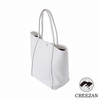 JETTER 大容量白色皮革肩背托特包 CJTE-025，具有簡潔的設計和對比色的滾邊，搭配雙提把和單一銀色鈕扣開合。