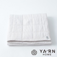 UKIHA 脫脂棉混紗速乾格紋浴巾，白色，表面帶有細緻的格紋縫線，材質柔軟，呈現自然的蓬鬆感。