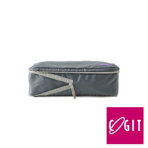 灰色折疊壓縮旅行收納袋，側面有灰色織帶和拉鍊，頂部有紫色品牌標籤。