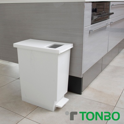 TONBO UNEED系列推蓋踩踏雙用型垃圾桶30L (共3色)