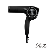 ReFa BEAUTECH DRYER PRO 智能吹風機 PRO，黑色機身，流線型設計，機身上有風力、溫度模式和ReFa標誌。
