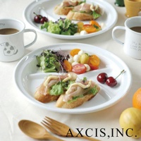 CAT&DOG 琺瑯馬克杯，白色琺瑯材質，印有可愛的灰色小狗圖案，杯身帶有灰色邊緣。