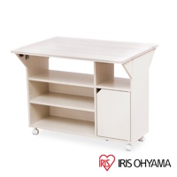 米白色四層置物收納推車，木質結構，設有三層開放式層架及一層帶門儲物空間，推車底部配有四個輪子，方便移動。