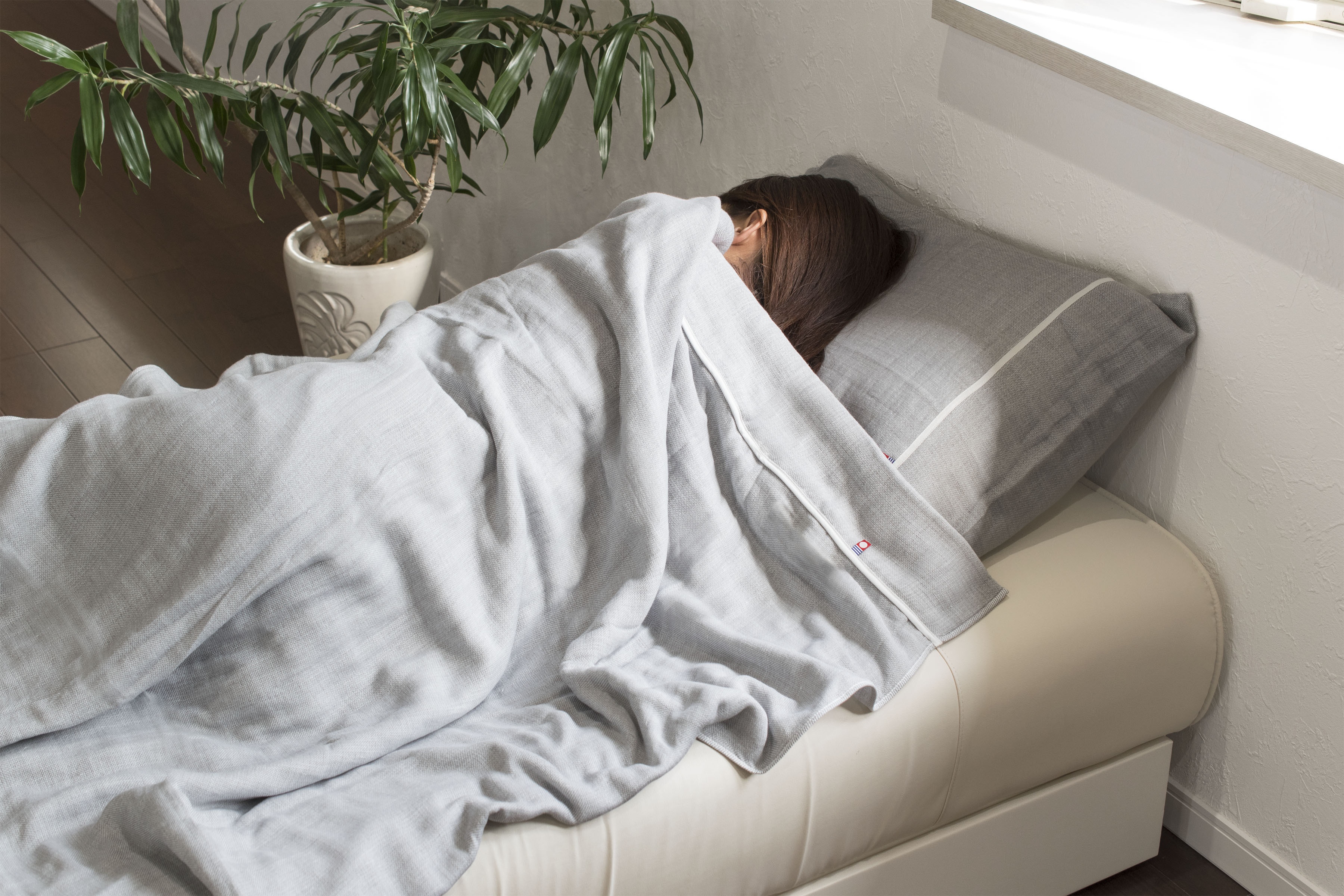 【棉被全攻略】告別睡眠煩惱！選購、清洗、收納、季節挑選與回收處理一次搞懂！