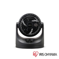 黑色IRIS OHYAMA PCF-MKM15 空氣循環扇，帶有可調節的風速旋鈕和品牌標誌。