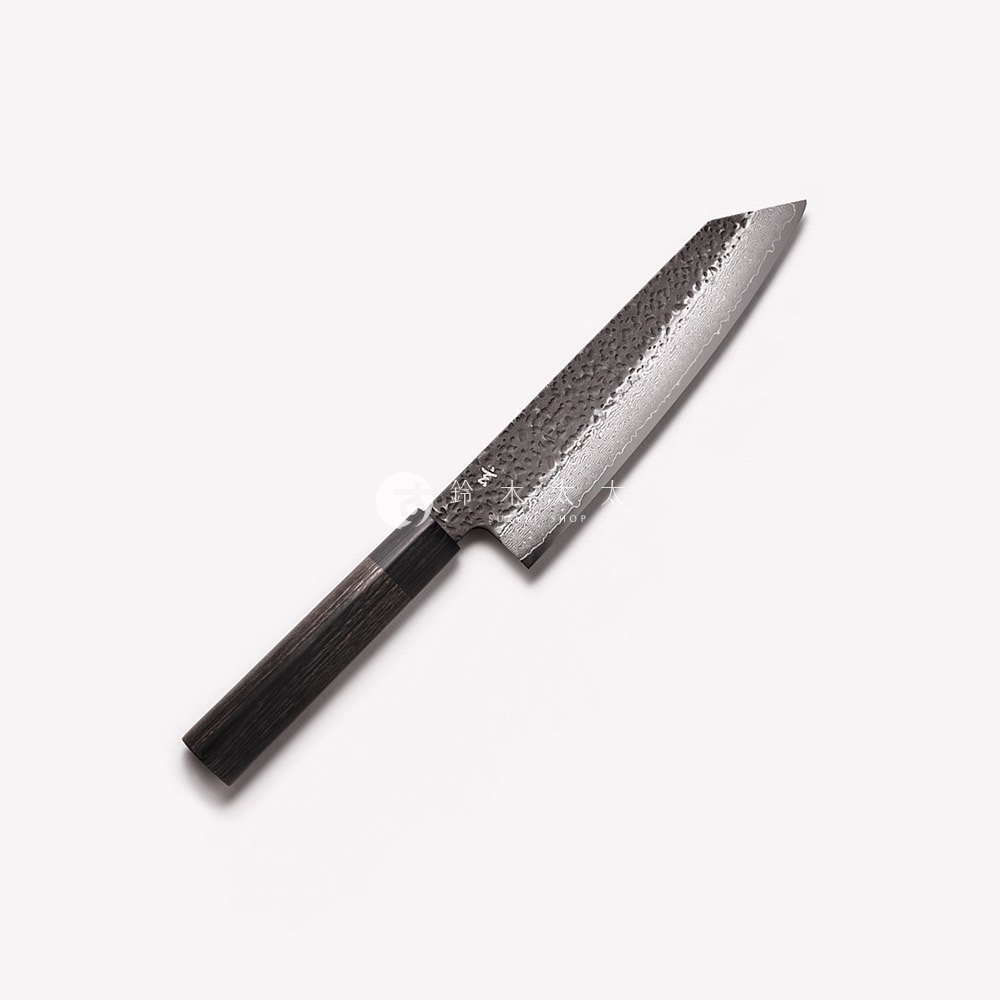 志津匠 玄 Bunka 文化刀 14.5cm，鍛造錘紋刀身搭配黑色木質手柄