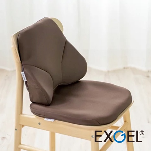 THE OWL 貓頭鷹基本款背墊，咖啡色，為椅子增添支撐與舒適，適用於各種座椅。