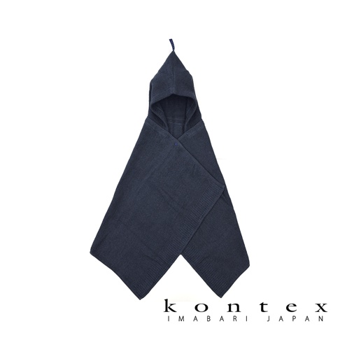 深藍色針織純棉連帽浴巾，帶有鈕扣設計，適合嬰兒使用。