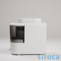 SC-A3520 自動研磨咖啡機，機身以白色塑膠材質製成，側面設有深灰色透明水箱，頂部有白色圓形蓋子。