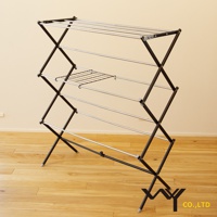 Freely 菱形多桿晾曬架