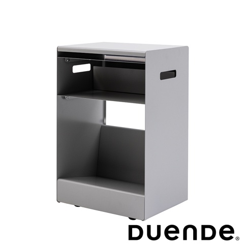 銀灰色金屬收納推車，有兩層置物空間，側面有提把，底部有輪子。