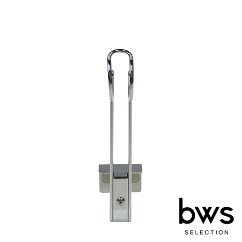 這是一款 bws SELECTION 輕盈懸浮抽屜毛巾掛架，採用銀色金屬質感設計，呈現直立的倒 U 型掛桿結構，底座附有鎖定螺絲，整體外觀簡約現代，適合安裝於抽屜或櫃體邊緣，底部右側配有 bws SELECTION 品牌標誌。