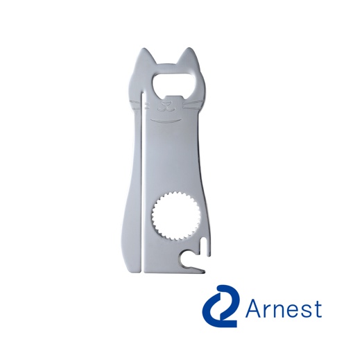 銀色金屬製成的貓形開罐器，具備瓶蓋開啟口、鋸齒狀開罐槽和鉤狀開罐器。