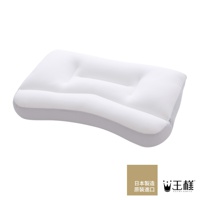 白色枕頭，表面有凹陷的紋路，兩側為淺灰色網狀材質，形狀符合人體工學。