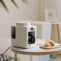 白色SC-A3520自動研磨咖啡機，設有透明咖啡壺，頂部有圓形開關，正面有數位顯示器。