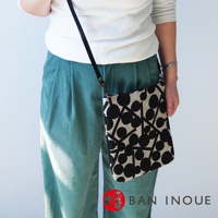 自然織紋麻布斜背包 (果實花紋)