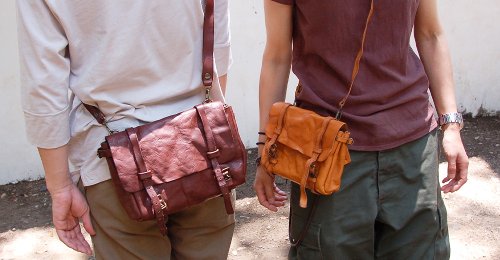 1000X520-6_職人手作皮革水洗加工復古郵差包-WH-401-S369532016