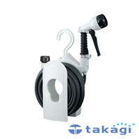 白色塑膠掛勾式水管收納架，搭配黑色編織紋路水管，上方配有可調節噴頭的白色水槍，整體設計簡潔實用。