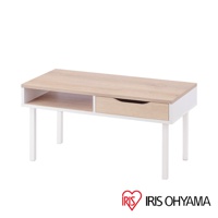 木質茶几，桌面為淺木紋色，搭配白色櫃體和支腳，設有開放式層架及一個淺木紋色抽屜，風格簡約現代。