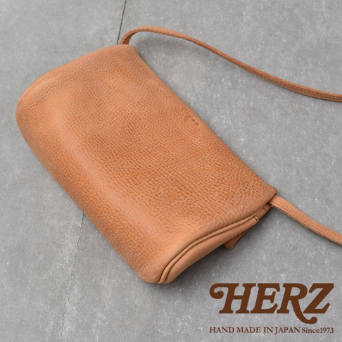 HERZ 品牌標誌，下方為 HAND MADE IN JAPAN Since1973 文字。