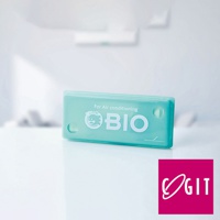 日製BIO長效除臭防霉貼片盒(威力加強版)，為冷氣/空調專用，呈現淺綠色塑膠盒身，盒面上印有白色「BIO」字樣及可愛卡通圖案，並標示「For Air conditioning」字樣。