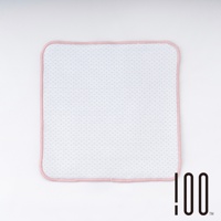 Minus Degree Limited 降溫涼感手巾，淺藍色細小網格紋理，粉紅色包邊。