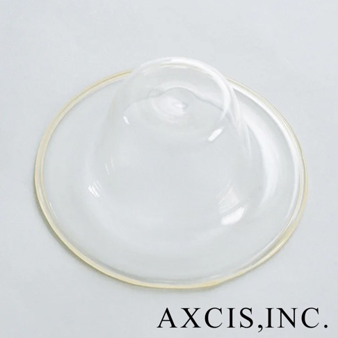 lykke 清透玻璃深型點心碗 S，由透明玻璃製成，碗身呈深型設計，邊緣有淺色包邊。