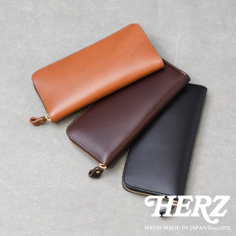三款職人手作皮革Organ拉鍊長夾，分別為棕色、深棕色及黑色，皆為拉鍊式長夾，材質為皮革。
