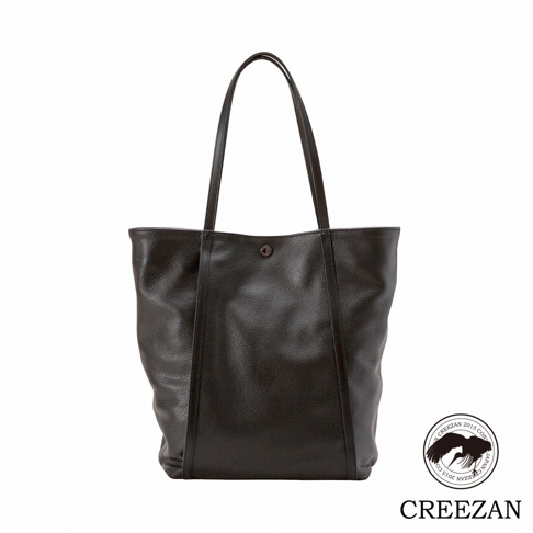 深棕色皮革大容量肩背托特包，有兩個長提把，包身中間有一個按扣。