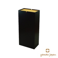 NOPPO 木製風格擺動式垃圾桶，黑色長方形外觀，頂部為木紋色。