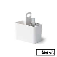 白色手提式雙層化妝品收納箱，側面有提把，內部放置了幾個小型透明瓶裝的化妝品，瓶蓋為銀色。