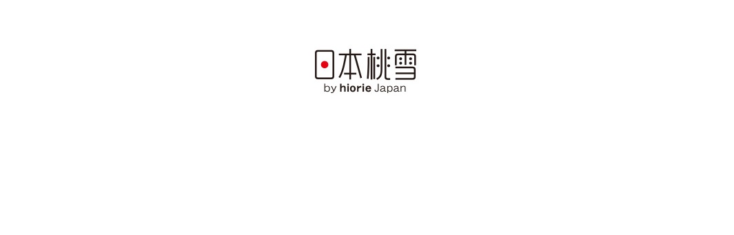 紗布毛巾，採用純棉材質，觸感柔軟親膚，有三種顏色可供選擇，適合嬰幼兒使用。