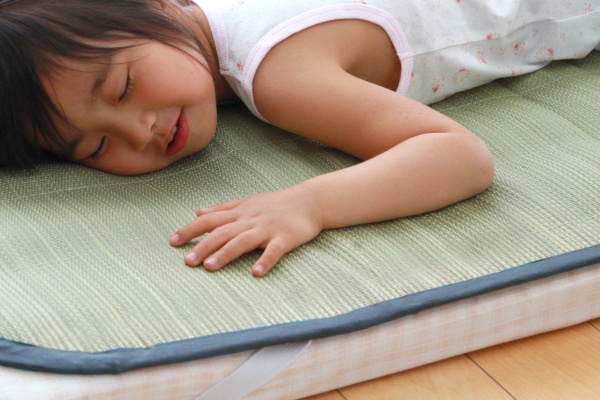 batch_日本製天然無染素肌草蓆墊01