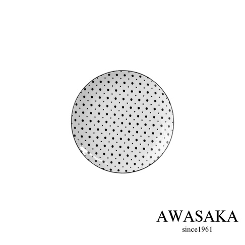 KOMON和風配菜小碗，白色陶瓷碗身佈滿黑色圓點圖案，碗緣有黑色細邊，簡約日式風格。